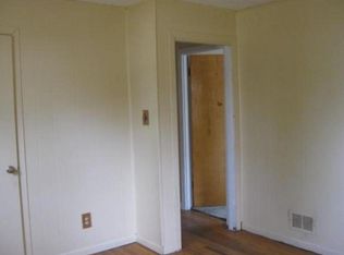 27 2nd Ave, Lindenwold, NJ 08021