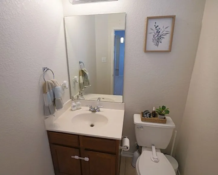 740 Fountain Gate — Photo 27
