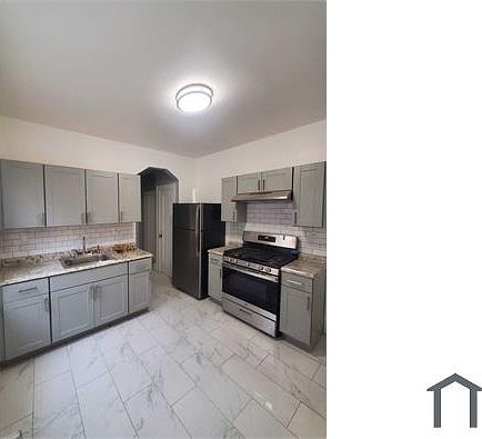 1st image of 204 Eastern Pkwy #3