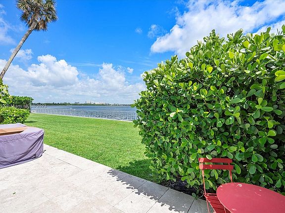3rd image of 286 Bal Bay Dr #1C-2C