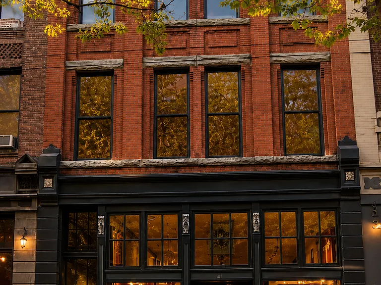 211 1st Ave S Apartments is located in the heart of Pioneer Square — Photo 1