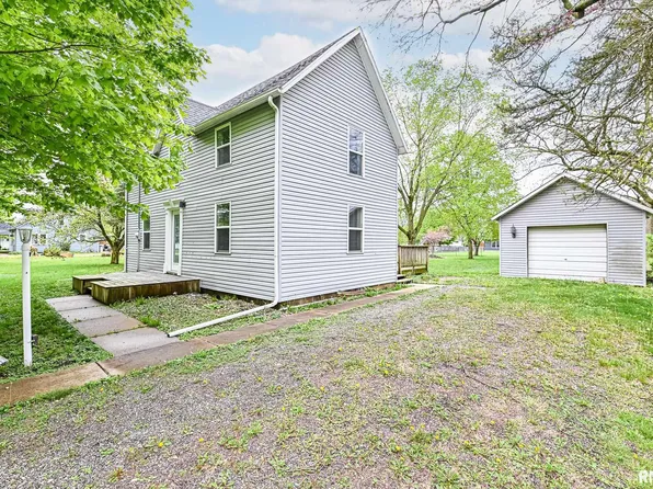 114 Detweiller St, Congerville, IL 61729