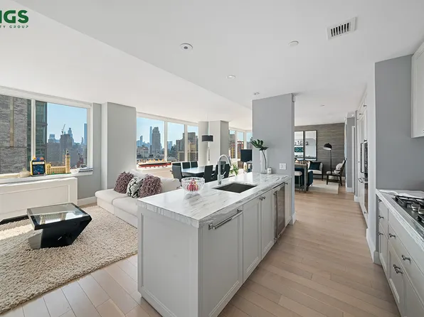 389 East 89th Street 27A image 1 of 19