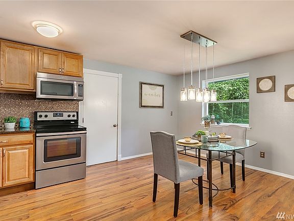 2nd image of 16602 423rd Pl SE