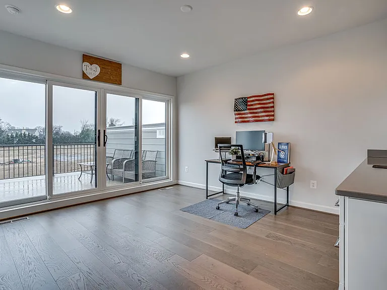 518 Triggerfish Dr — Photo 26