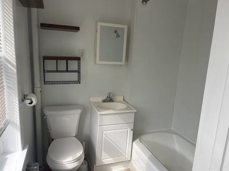 24 Philadelphia Ave — Photo 6