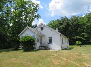 13 New Scotland Rd S, Delmar, NY 12054