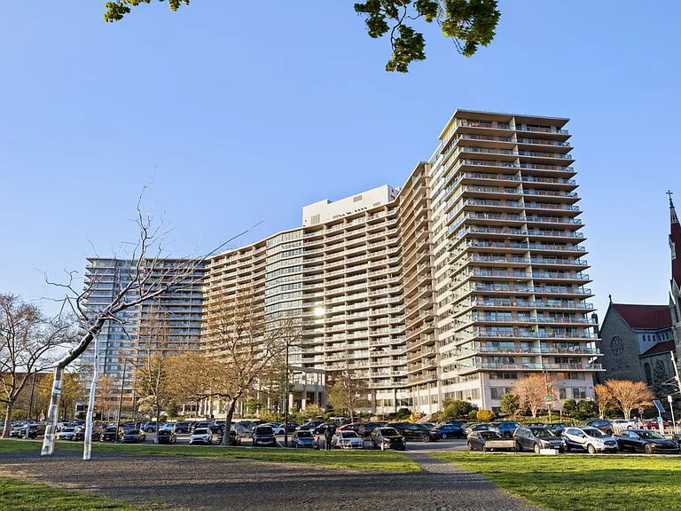 2401 Pennsylvania Ave #12C52 — Photo 1