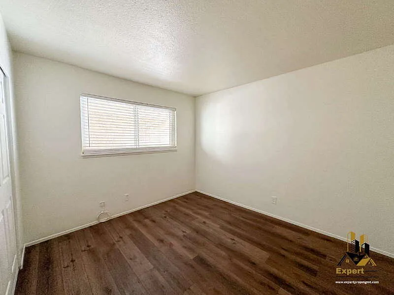 1 bed, 1.0 bath, $1,395 — Photo 3