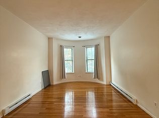 102 E Brookline St APT 2, Boston, MA 02118