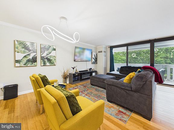2nd image of 6101 Edsall Rd APT 612