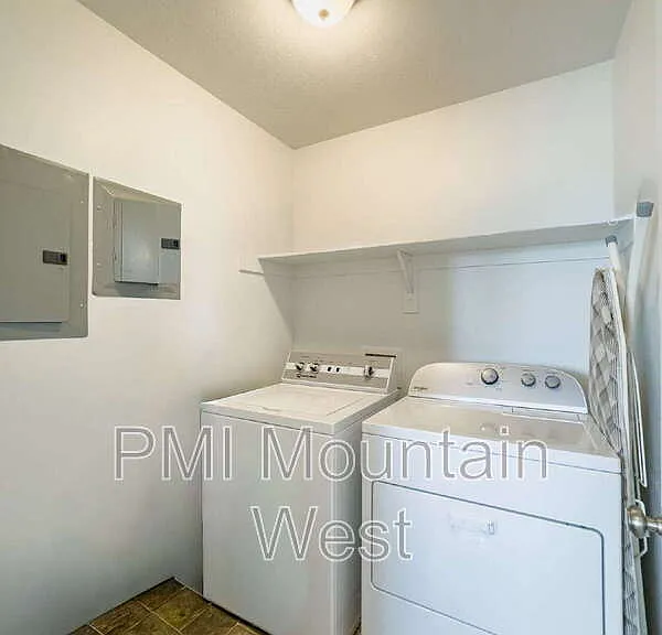 3565 S Water Lilly Ln — Photo 26