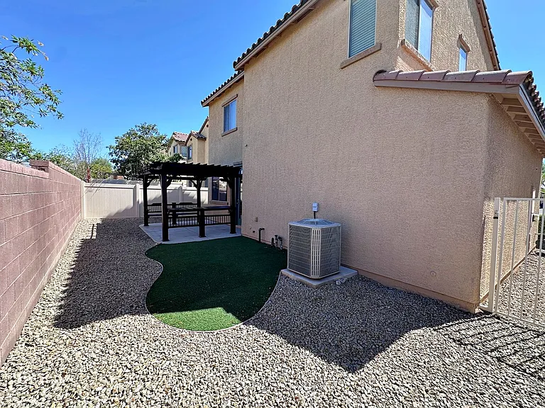 5241 Pendergrass St — Photo 26