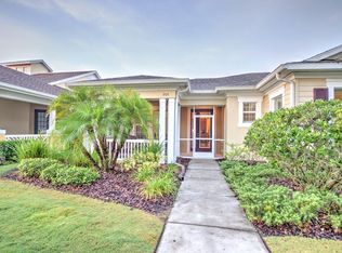 205 Sunset Crest Ct, Apollo Beach, FL 33572