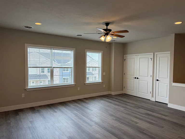 Salem Run Apartments Phase 2 — Photo 251