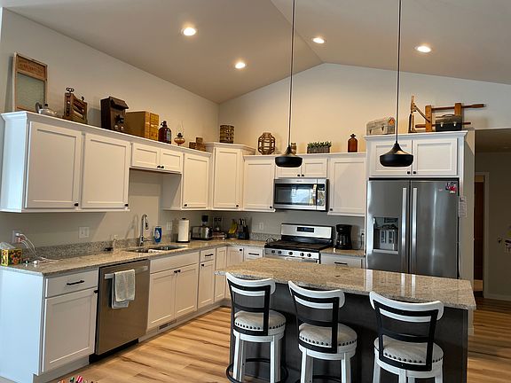 4th image of 1416 Bozeman Ct