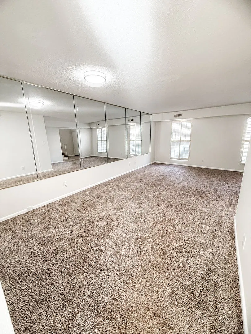 Updated and spacious 3 bedroom 2.5 bath condo in the Bearden/Rocky Hill area — Photo 3