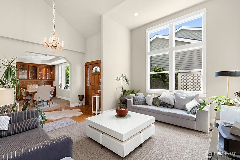 4th image of 24007 76th Avenue W