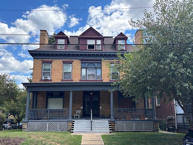 Exterior of original Victorian building - built in 1900