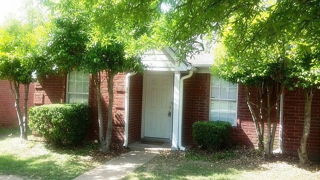 1st image of 1634 Joy Blvd