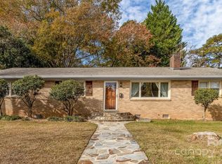 1301 Laurel Ln, Gastonia, NC 28054