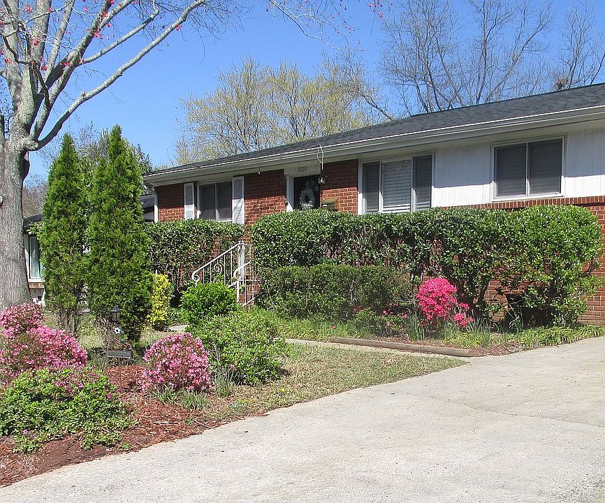 1st image of 1800 Ferguson Ct