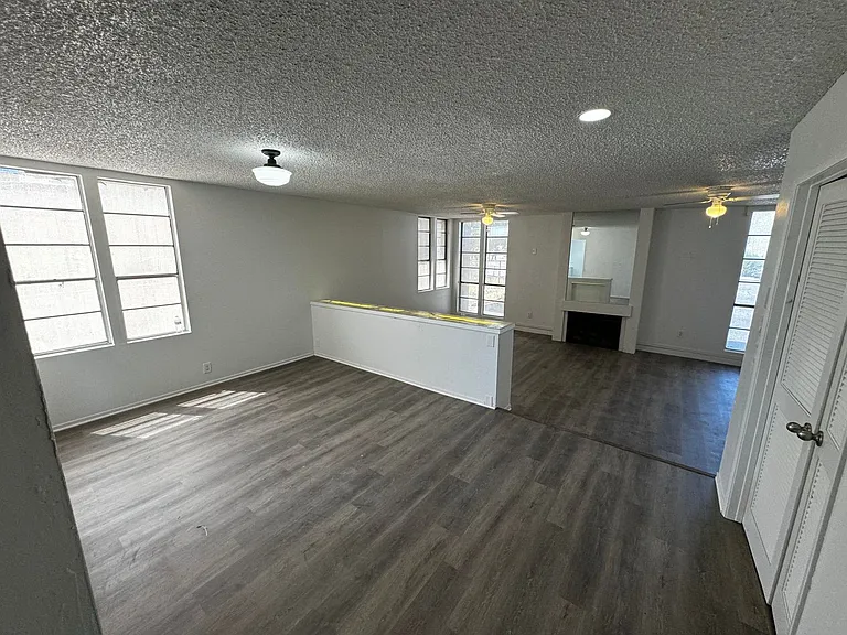 3336 Sylvia St #A — Photo 6