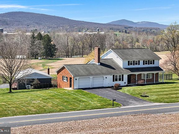 5th image of 1387 Lutztown Rd