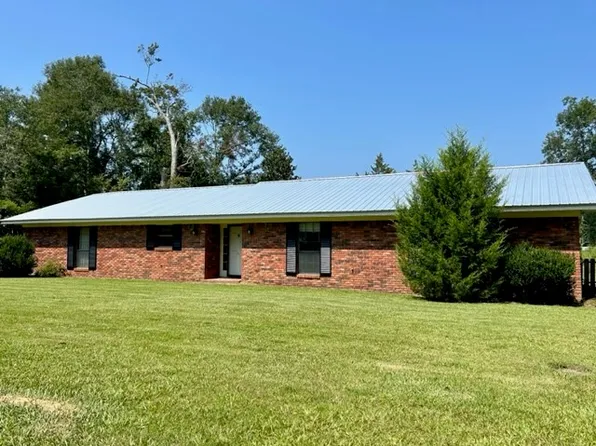 4 Pine Ridge Rd, Camden, AL 36726