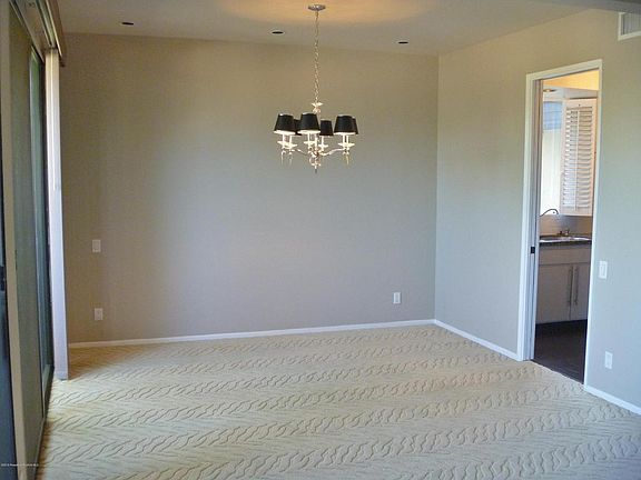 4th image of 700 S Lake Ave APT 323