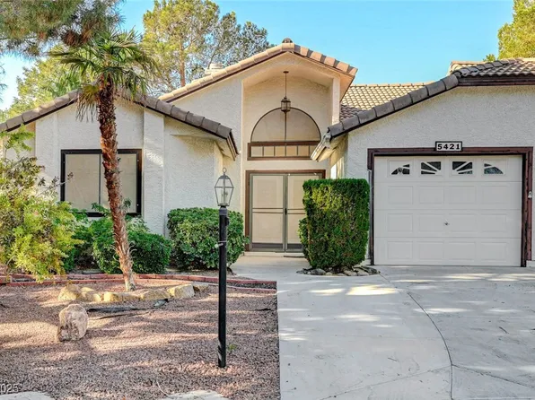 5421 Broadwater Ln, Las Vegas, NV 89130