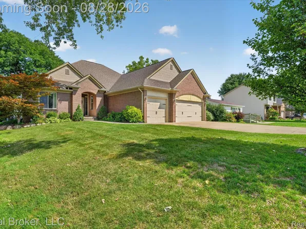 7663 W Pearson, Shelby Township, MI 48316