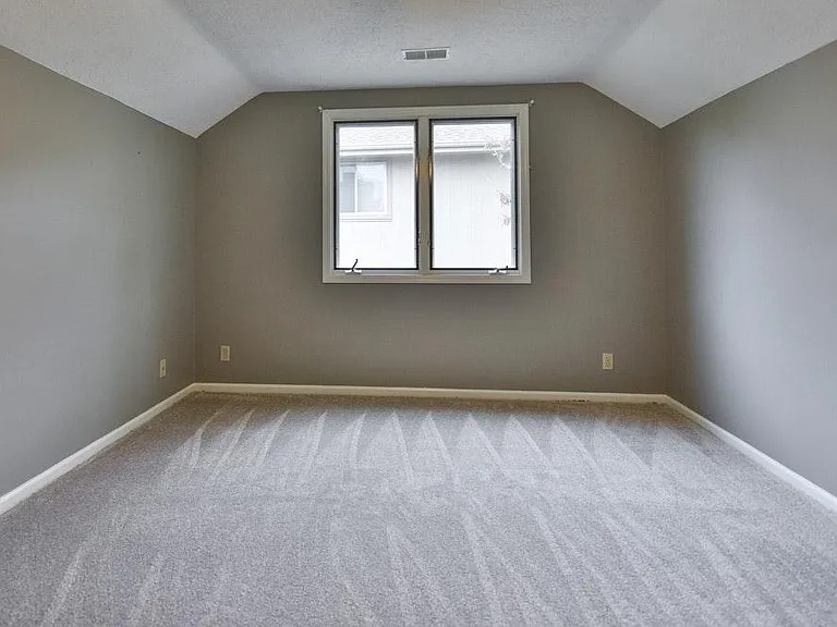 16112 Decatur St — Photo 20