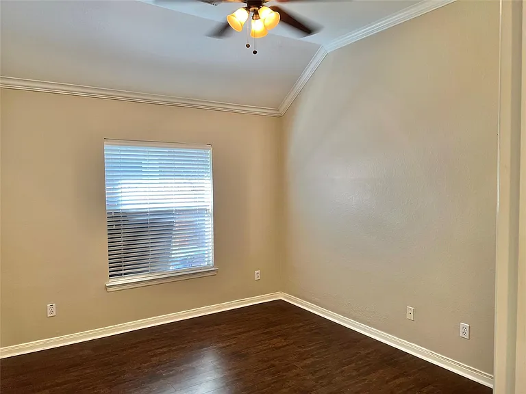 11712 Summer Brook Ct — Photo 24