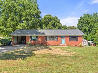 724 Shearers Rd, Mooresville, NC 28115