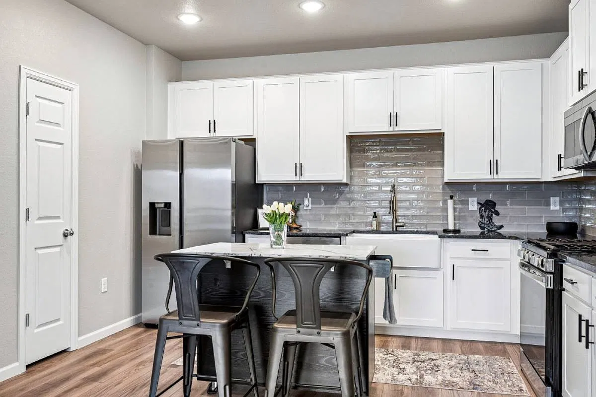 9962 W Victoria Place #301 in Littleton, CO 80128 — Photo 3
