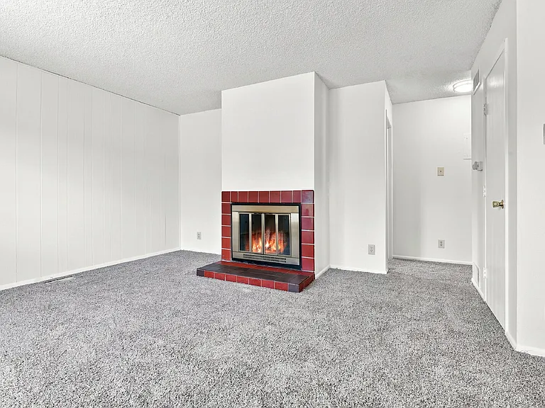 1225 S Oneida St #217 — Photo 2