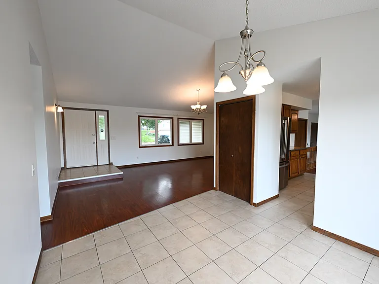 14429 Portland Ave — Photo 6