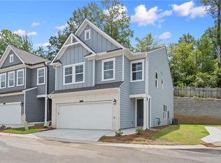 670 Smokey Quartz Way, Kennesaw, GA 30144