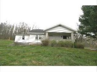 822 River Rd, Spencer, IN 47460