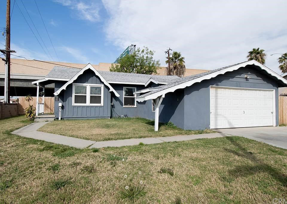 1st image of 7511 El Cerro Dr