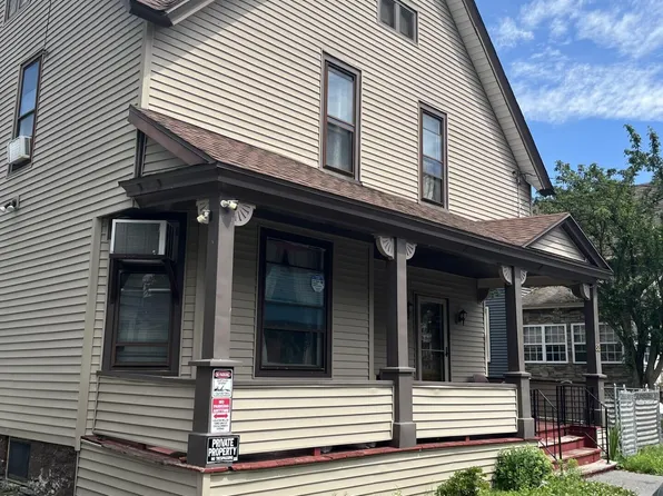 38 Chestnut Street, Amsterdam, NY 12010