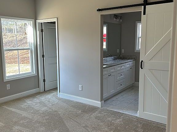 4th image of 35 Quail Walk
