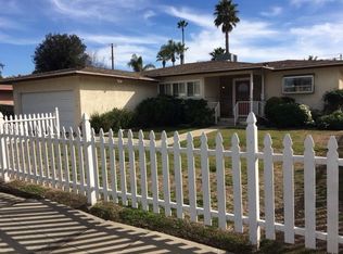 19200 Erwin St #1, Tarzana, CA 91335