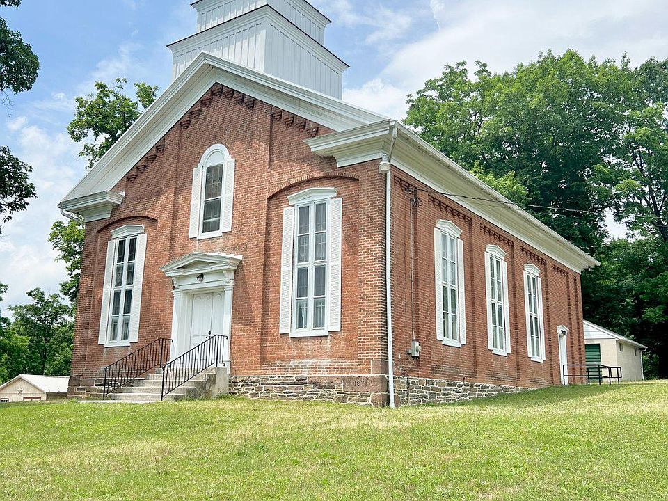 1st image of 265 Two Churches Rd