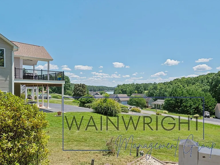 1 Sunny Field Ct — Photo 3