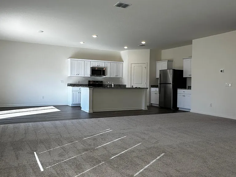 14402 Woodland Holw — Photo 2