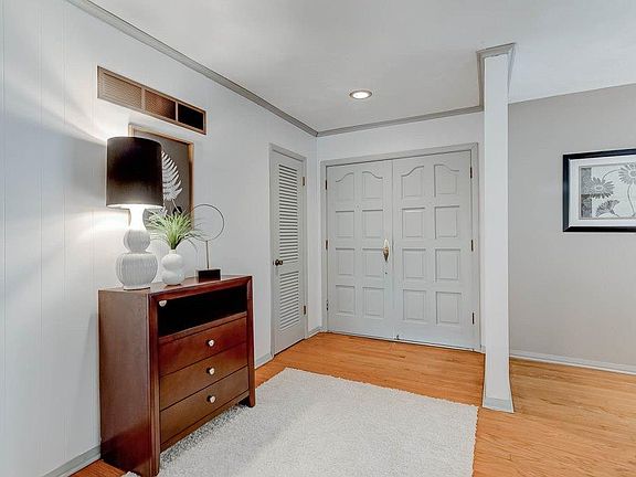 2nd image of 8015 Bennett Ave