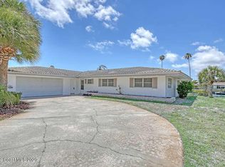 122 Bimini Rd, Cocoa Beach, FL 32931