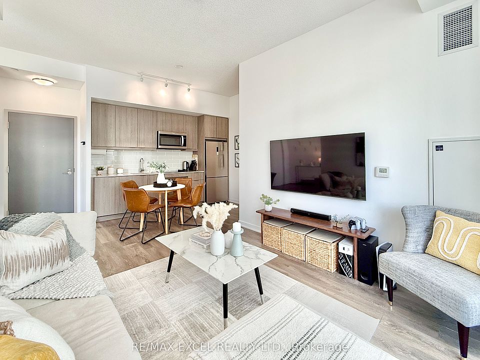 1st image of 38 Forest Manor Rd #305